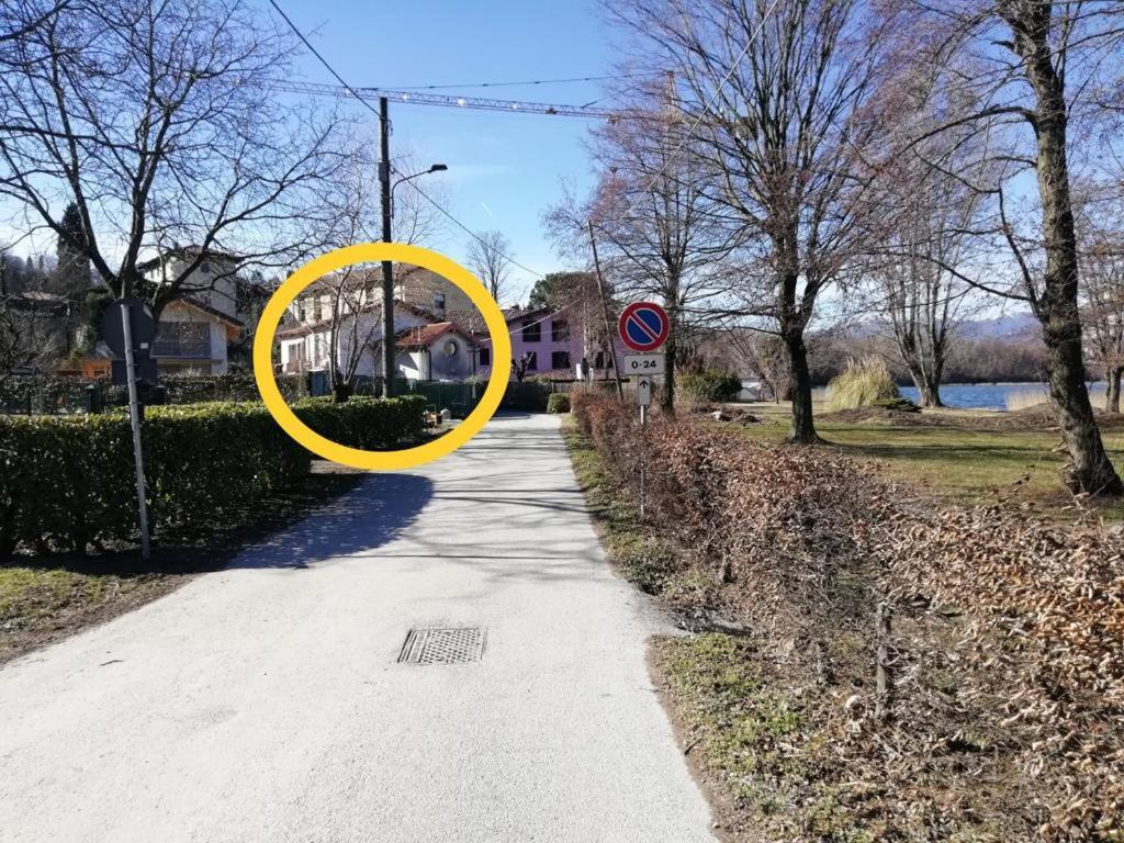 La Poesia Del Lago Oggiono Exteriör bild