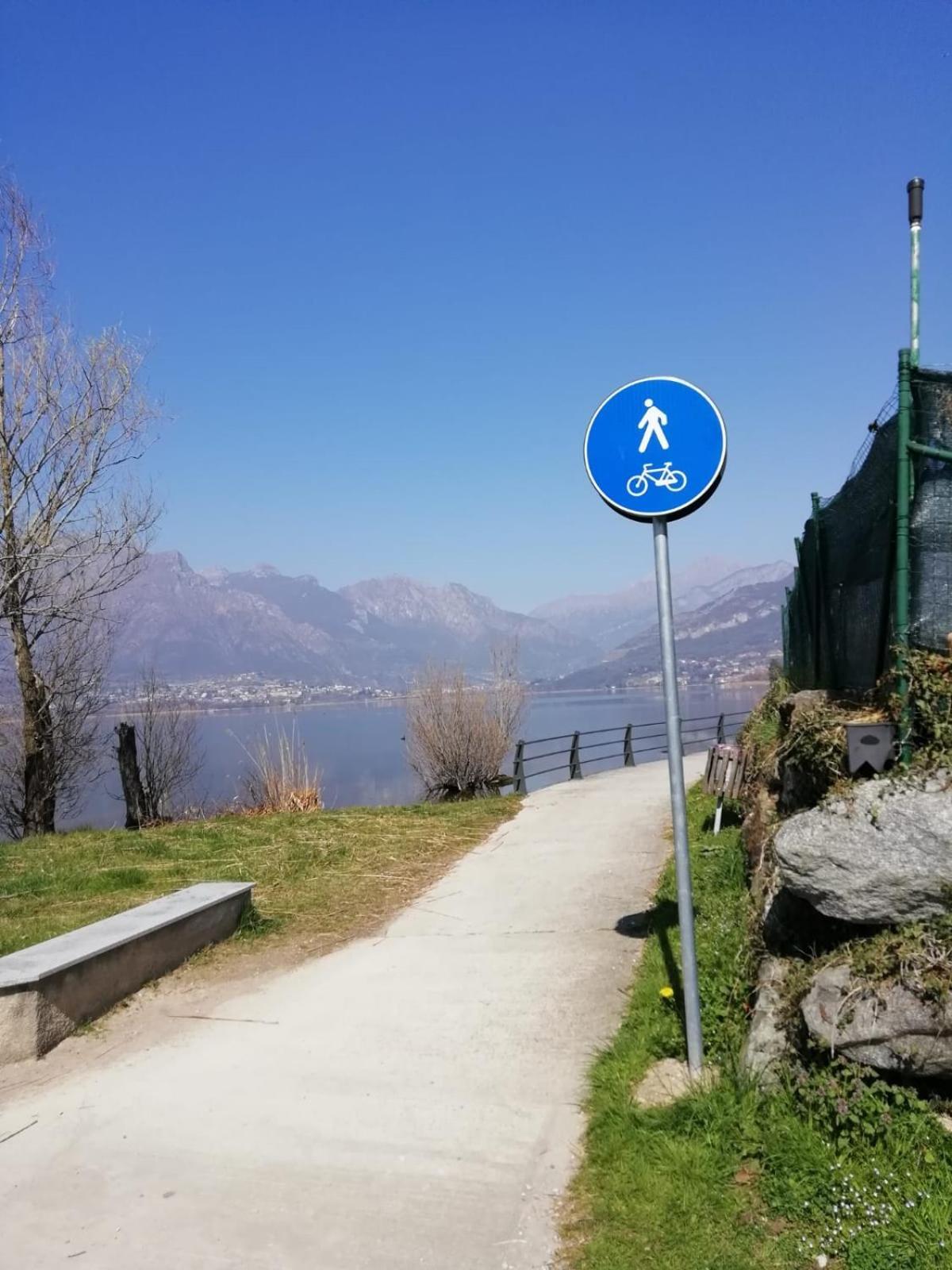 La Poesia Del Lago Oggiono Exteriör bild